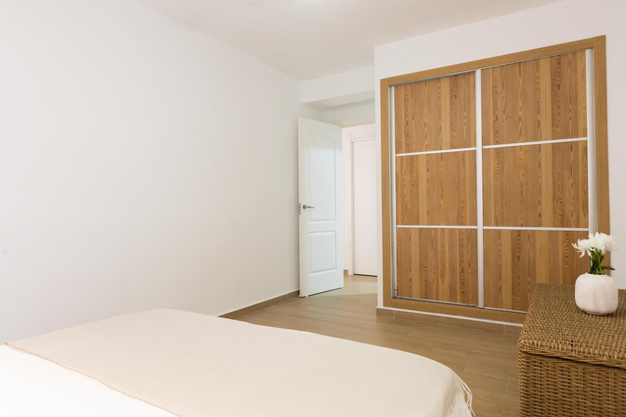 Charming Apartment Malagas Moon Exterior photo